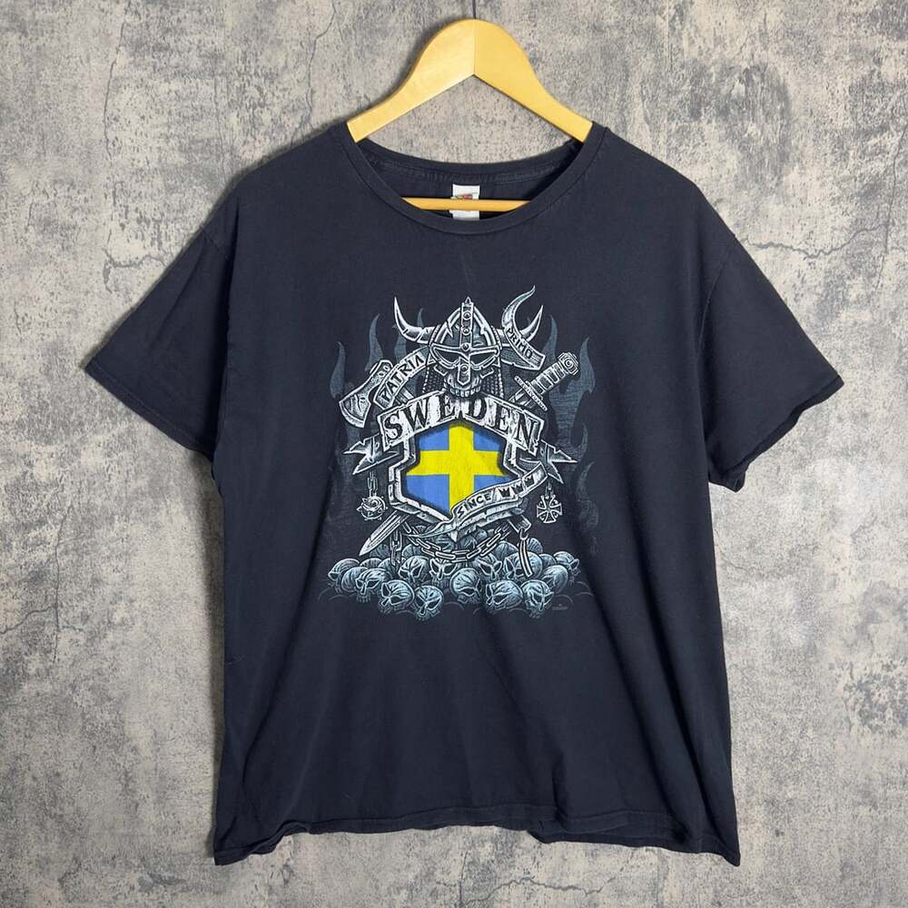 Iconic 150 Viking Patria Sweden Graphic T-Shirt Black XL